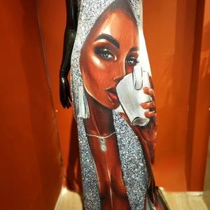 Meet your Posher, Arowna